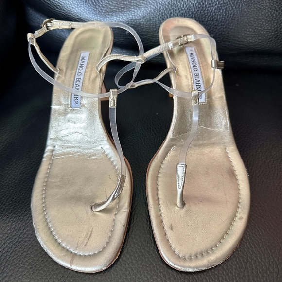 MANOLO BLAHNIK METALLIC GOLD LEATHER CLEAR PVC STRAPPY HEELS SANDALS THONG 40.5 - Picture 2 of 12